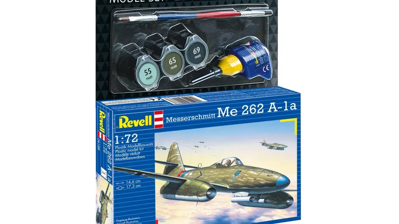 Revell Modellbausatz des Messerschmitt Jet Me 262 A-1a mit Farben und Kleber.