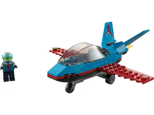 Ein blaues Lego-Stunt-Flugzeug mit roten Flügeln und einem Piloten.