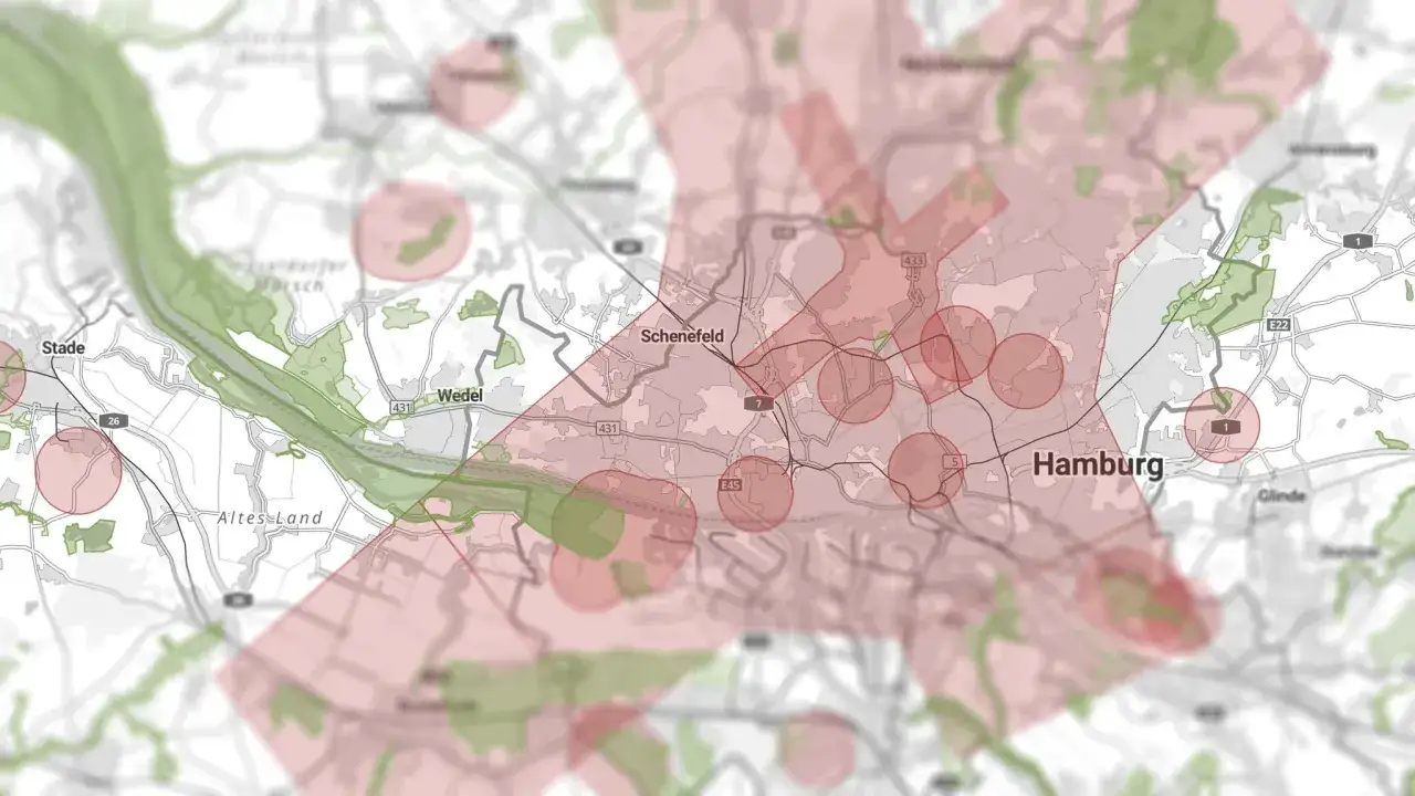 Karte zeigt Flugverbotszonen für Drohnen um Hamburg und Stade. Das Drohnen Gesetz ist hier visuell dargestellt.